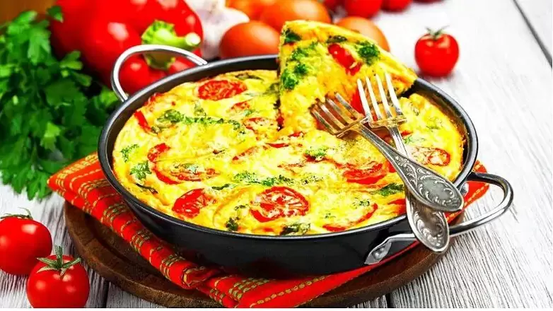 omelette with vegetables in the diet