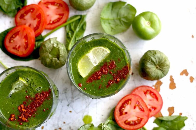 Tomato and pepper smoothie for weight loss