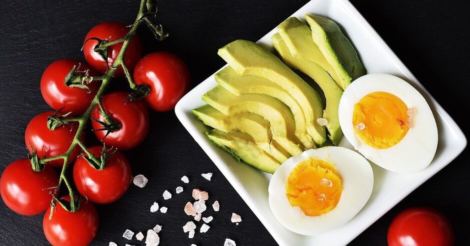 Boiled eggs, avocado and tomato