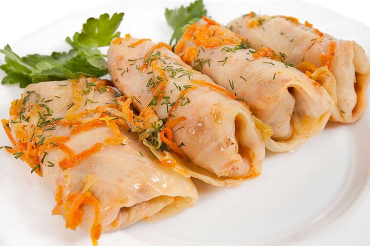 Cabbage of cabbage with rice and boiled meat